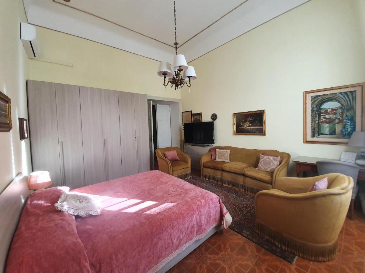 Luxury San Giovanni Rome Buitenkant foto