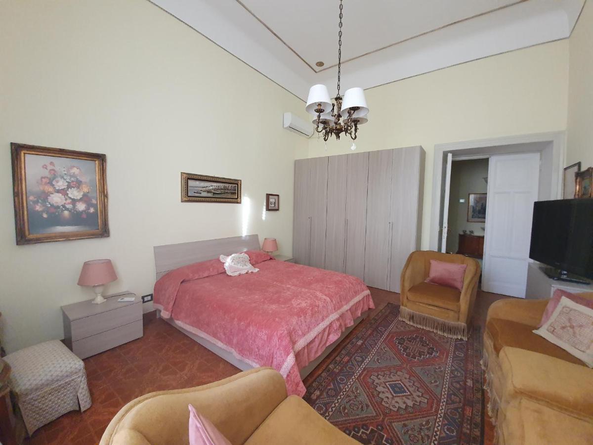 Luxury San Giovanni Rome Buitenkant foto